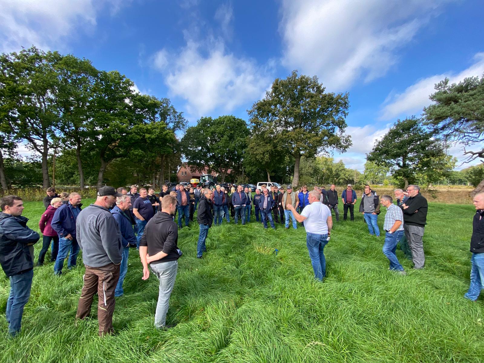 newsimages/154-Aurich Feldtag 7.jpg